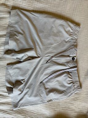 chubbies Light Gray Hybrid Shorts
